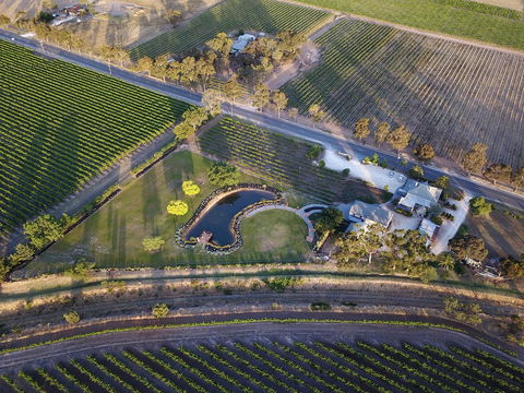 Pirathon Country Estate - Accommodation Gladstone 2