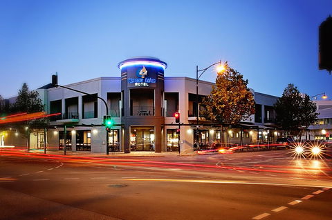 Mawson Lakes Hotel - Accommodation Gladstone 0