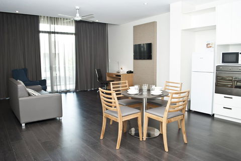 Mawson Lakes Hotel - Accommodation Gladstone 10