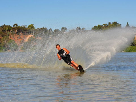 Echo Holiday Parks - Renmark - Accommodation Gladstone 6