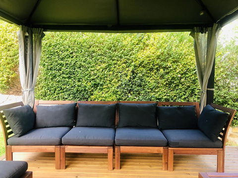 Stunning House With Beautiful Entertainment Area!! - Accommodation Gladstone 16