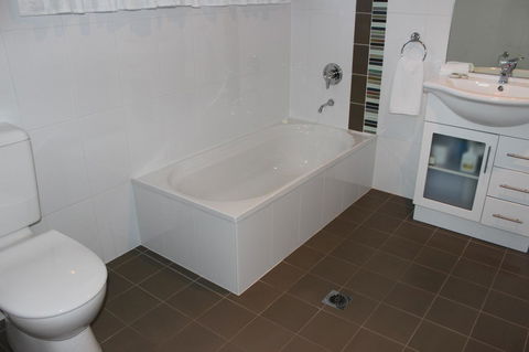 Beltana Villas - Accommodation Gladstone 12