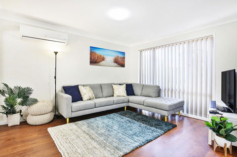 Wildwood I Pet Friendly I 5 Mins To Beach - Accommodation Gladstone 3