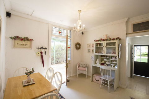 Jasmine\'s Barossa Valley Cottage - Accommodation Gladstone 3