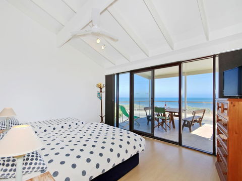 Pearl By The Sea - Accommodation Gladstone 7