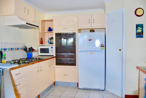 Annie\'s Balquhidder Cottage - Accommodation Gladstone 5