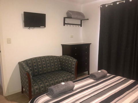 Island Break - Accommodation Gladstone 10