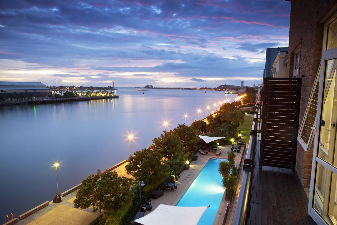 Newcastle NSW Accommodation Gladstone