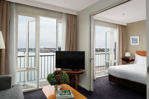 Rydges Newcastle - Accommodation Gladstone 13