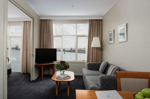 Rydges Newcastle - Accommodation Gladstone 16