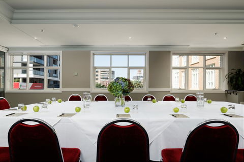 Rydges Newcastle - Accommodation Gladstone 42
