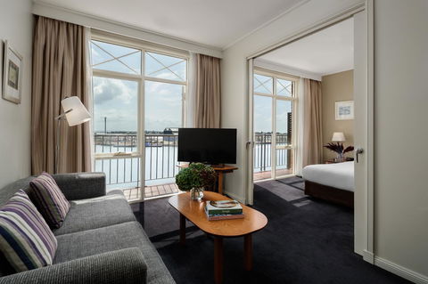 Rydges Newcastle - Accommodation Gladstone 10