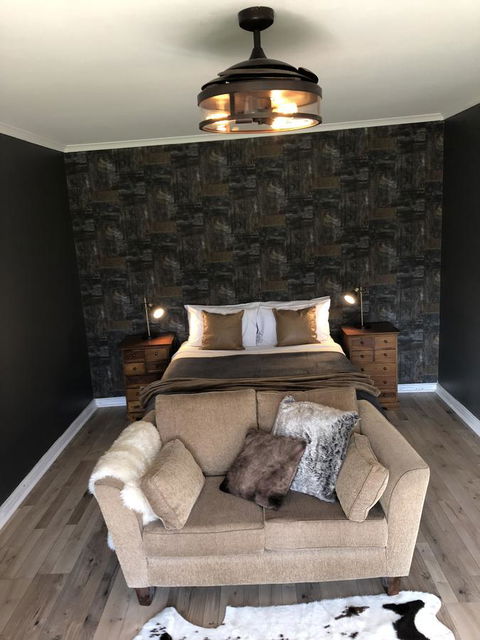 Amande Bed And Breakfast - Accommodation Gladstone 16