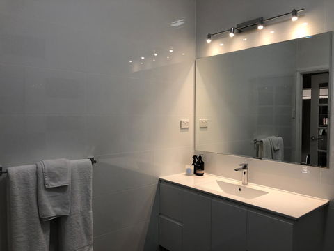 Amande Bed And Breakfast - Accommodation Gladstone 4