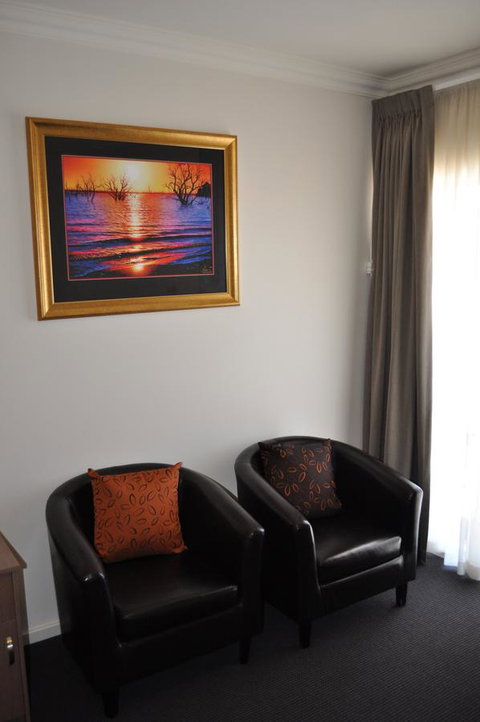 Augusta Courtyard Motel - Accommodation Gladstone 3