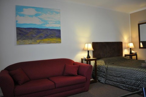 Augusta Courtyard Motel - Accommodation Gladstone 4
