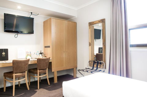Hotel Richmond On Rundle Mall - Accommodation Gladstone 13