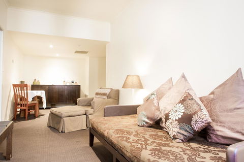 Hotel Richmond On Rundle Mall - Accommodation Gladstone 29