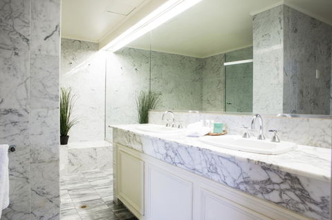 Hotel Richmond On Rundle Mall - Accommodation Gladstone 14