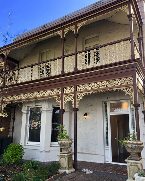 Hammond Apartments - Accommodation Gladstone 0