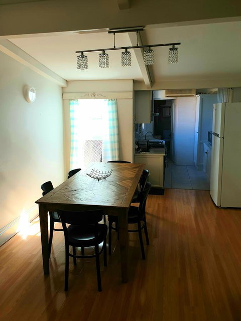 Hammond Apartments - Accommodation Gladstone 11