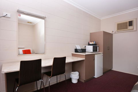Motel Poinsettia - Accommodation Gladstone 6