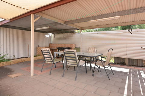 Motel Poinsettia - Accommodation Gladstone 12