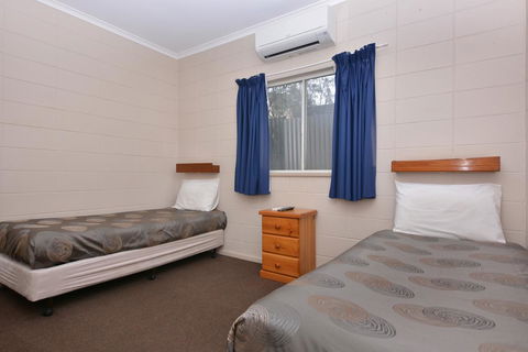 Motel Poinsettia - Accommodation Gladstone 16