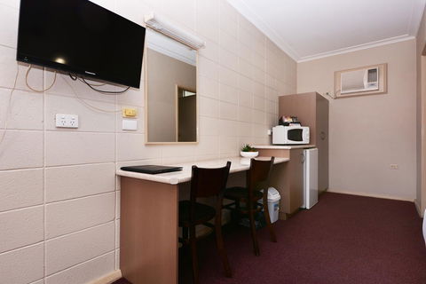 Motel Poinsettia - Accommodation Gladstone 28