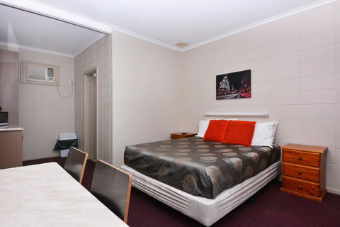 Motel Poinsettia - Accommodation Gladstone 14