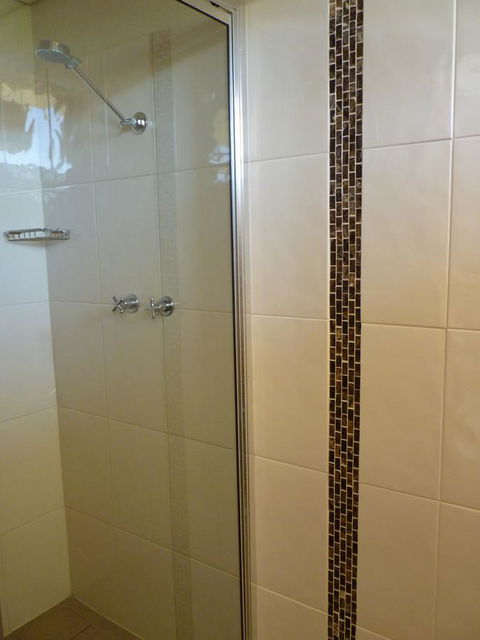 Coonawarra Motor Lodge - Accommodation Gladstone 11