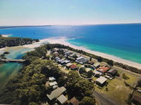Book Vincentia Accommodation Vacations Accommodation Gladstone Accommodation Gladstone