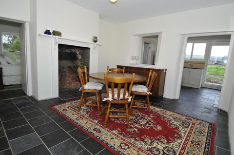 Peppermint Farm Cottage - Accommodation Gladstone 7