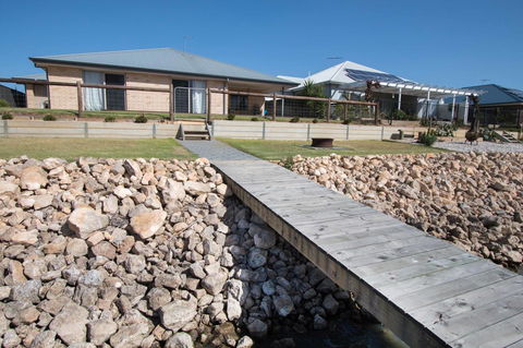 Waterfront On Jefferson, At Wellington Marina, SA - Accommodation Gladstone 19
