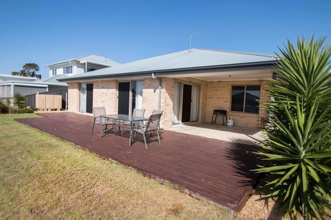 Waterfront On Jefferson, At Wellington Marina, SA - Accommodation Gladstone 20