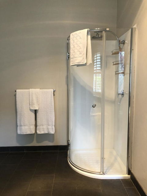 Belmore Cottage - Accommodation Gladstone 12