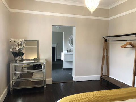 Belmore Cottage - Accommodation Gladstone 17