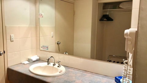 Haven Marina Motel - Accommodation Gladstone 5