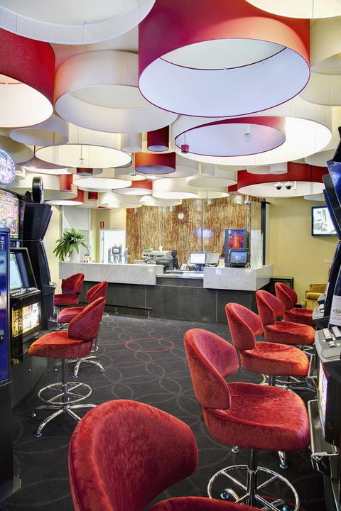 Walkers Arms Hotel - Accommodation Gladstone 6