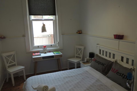 Wozza's B&B - Accommodation Gladstone 39