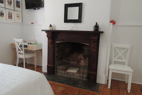 Wozza's B&B - Accommodation Gladstone 17