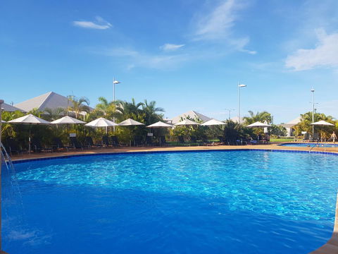 Exmouth Escape Resort - Accommodation Gladstone 2