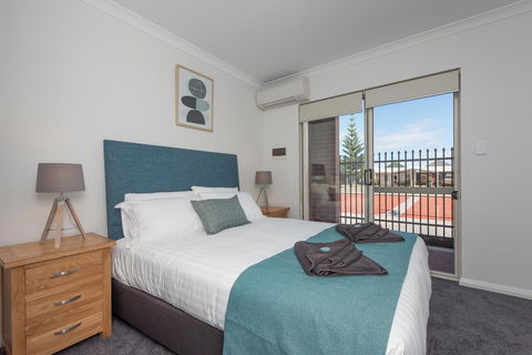 Jurien Bay Motel Apartments - Accommodation Gladstone 3