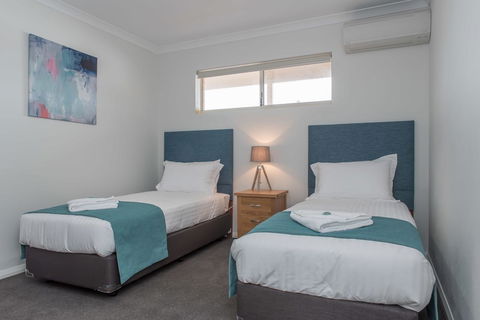 Jurien Bay Motel Apartments - Accommodation Gladstone 18