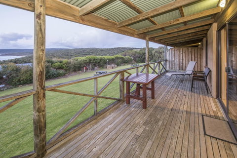Chandlers Smiths Beach Villas - Accommodation Gladstone 9