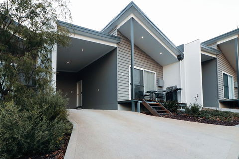 Villa Sedici @ Cape Villas Dunsborough - Accommodation Gladstone 15