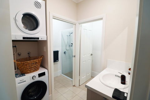 Villa Sedici @ Cape Villas Dunsborough - Accommodation Gladstone 2