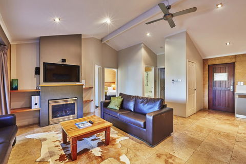 Eight Willows Retreat - Accommodation Gladstone 13