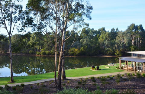 Eight Willows Retreat - Accommodation Gladstone 29