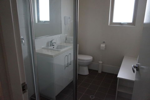 Escape 2 Exmouth - Accommodation Gladstone 14